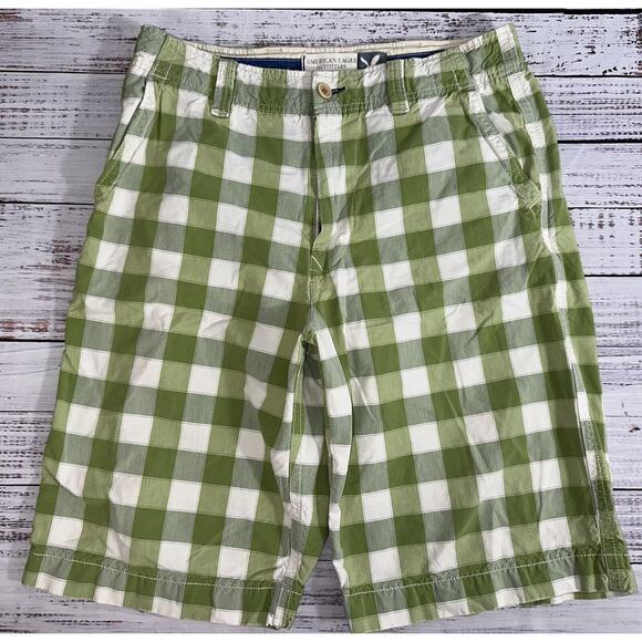 American Eagle Outfitters Mens Shorts Sz 32 Green Checkered Longer Length - Picture 1 of 6